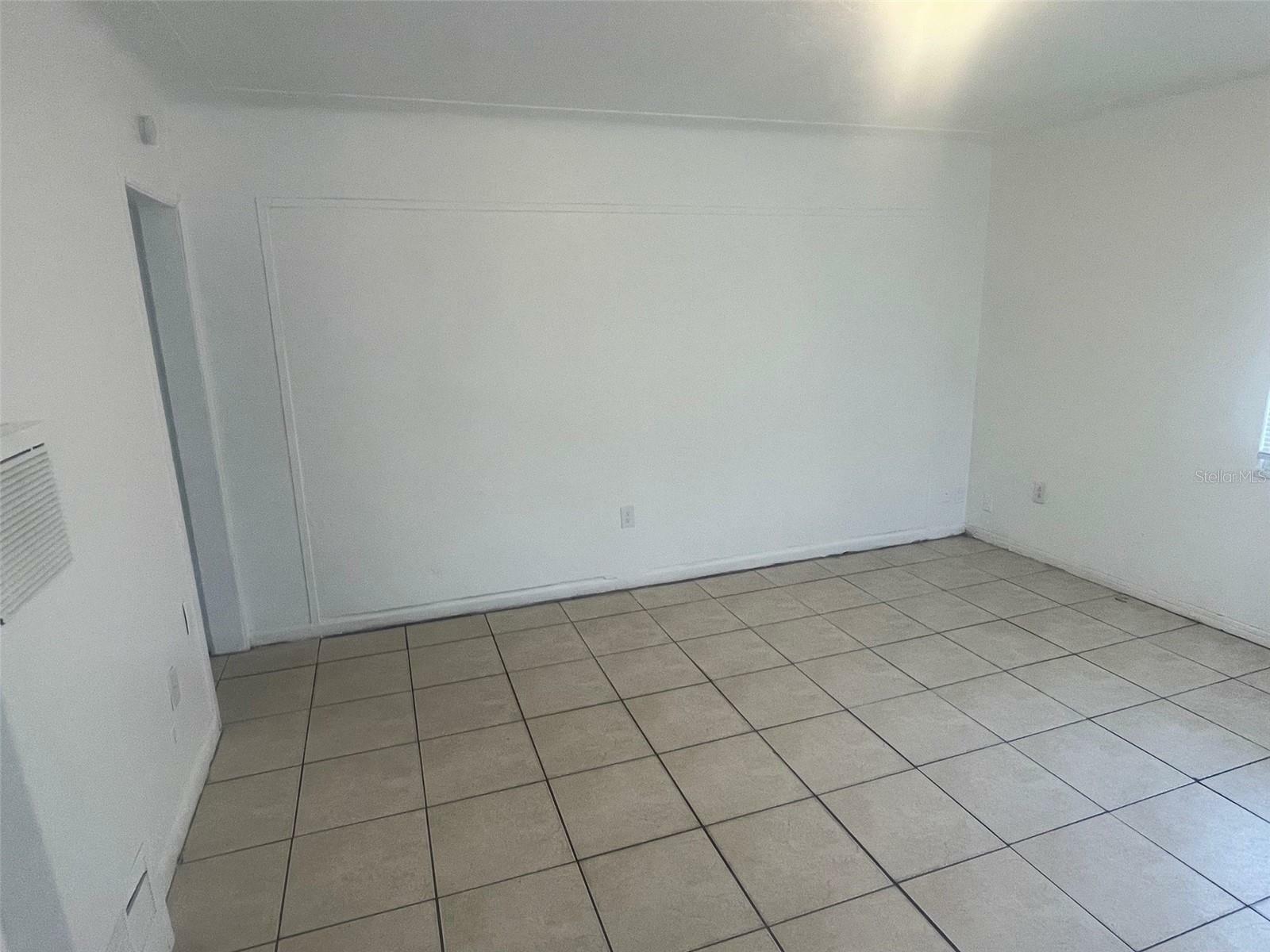 Property Photo: 1201 22nd Avenue S 1 FL 33705