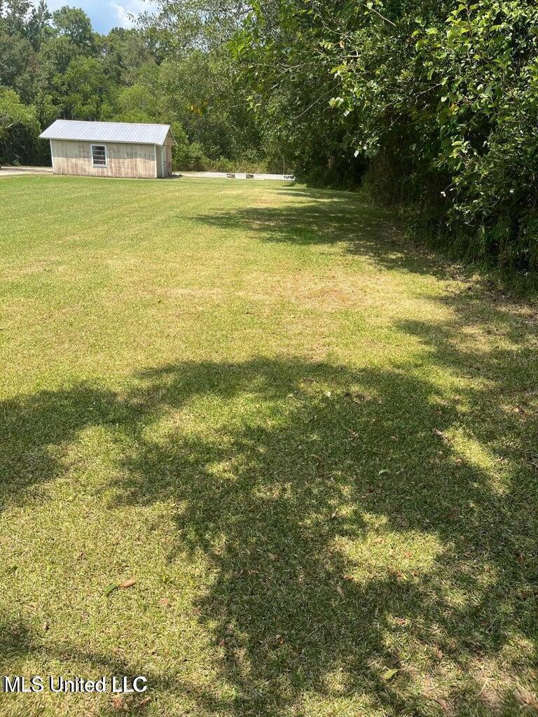 Property Photo:  3090 Quave Road  MS 39540 