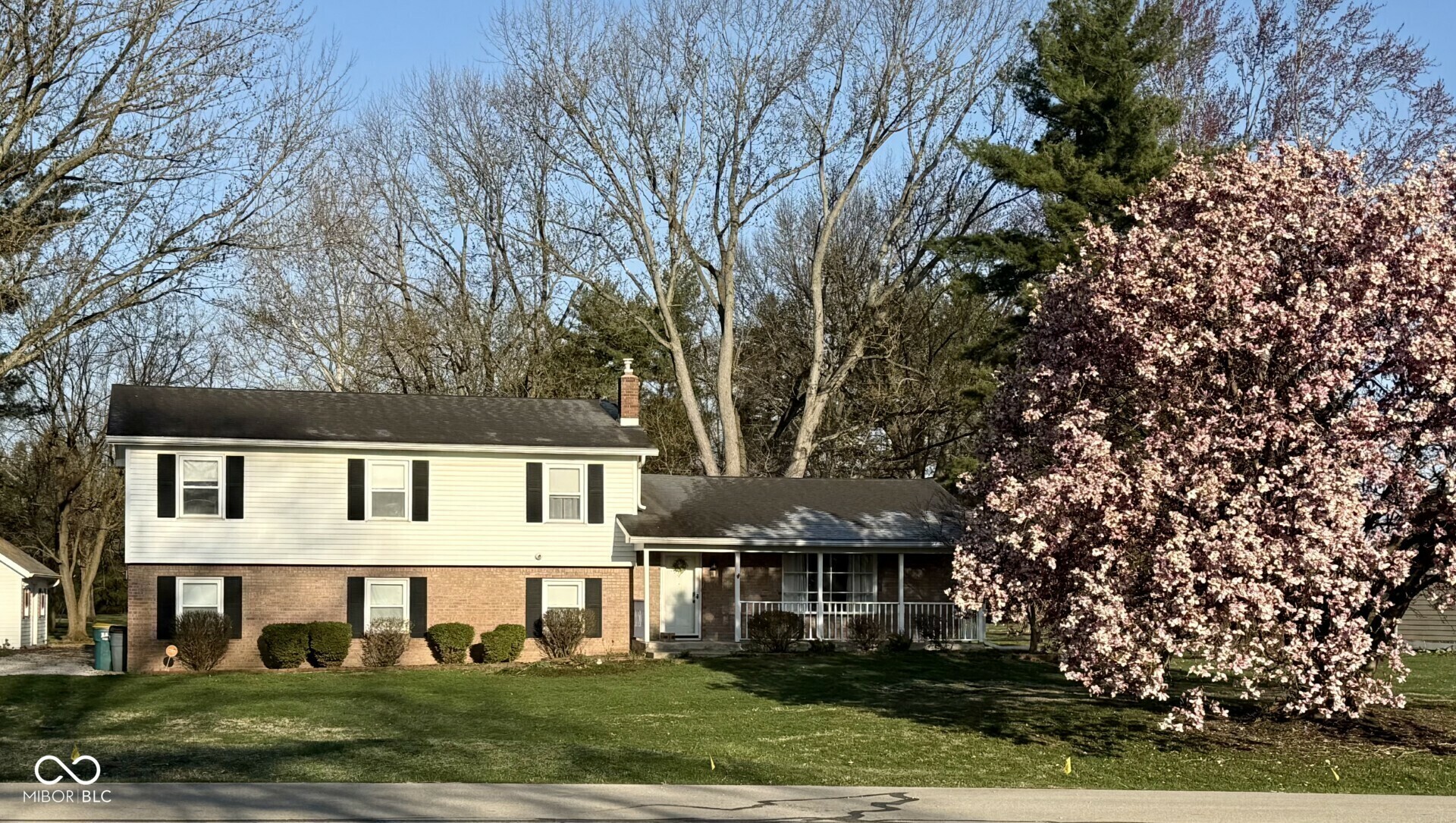 Property Photo: 6436 Lakeland Boulevard IN 46234