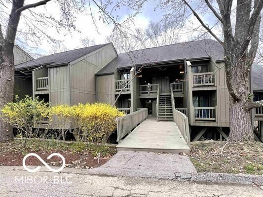Property Photo: 9438 S Lake Ridge Drive IN 47401