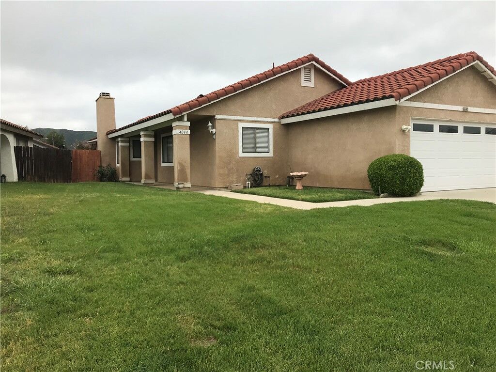 Property Photo: 4043 Rexford Drive CA 92545