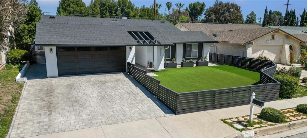 Property Photo: 7520 Bobbyboyar Avenue CA 91304