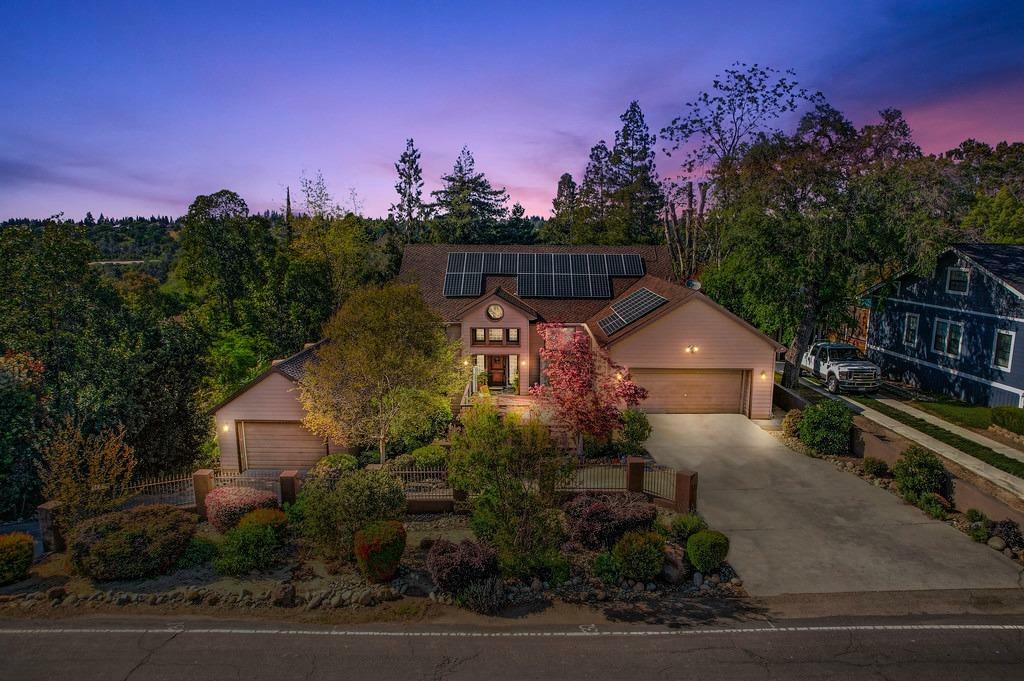 Property Photo: 408 Sutter Street CA 95630