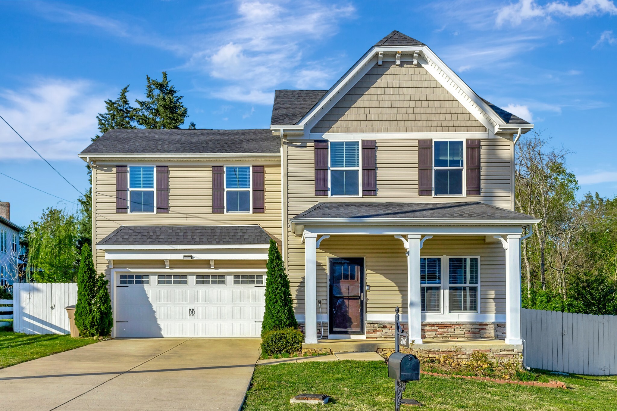 Property Photo: 5005 Mooregate Dr TN 37013