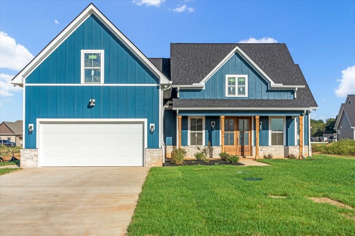 Property Photo:  10113 Whitehorn Ln  TN 37020 