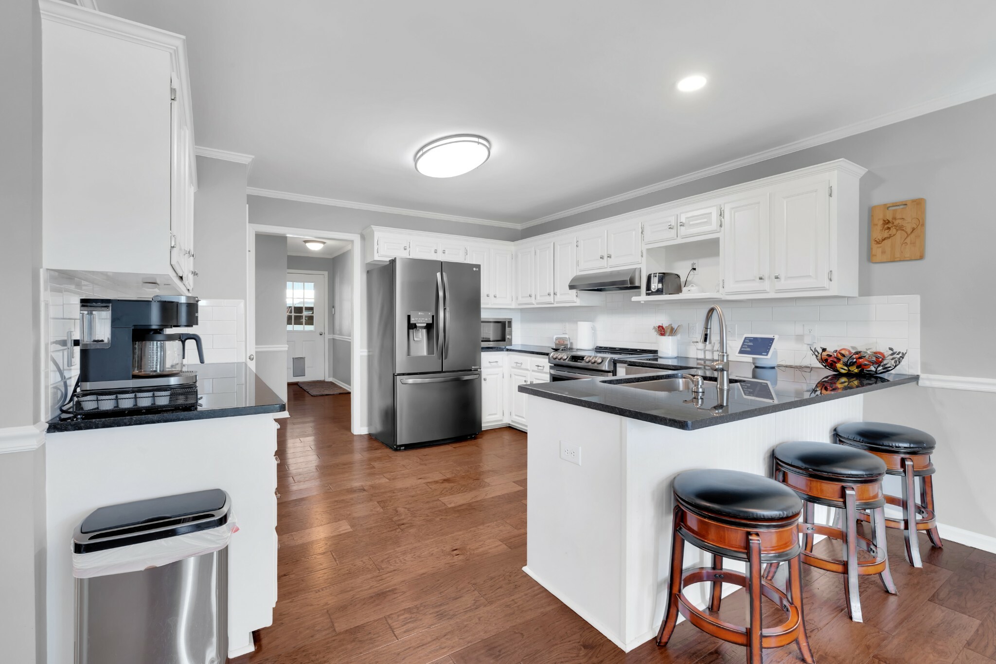 Property Photo: 349 Naron Rd TN 37160
