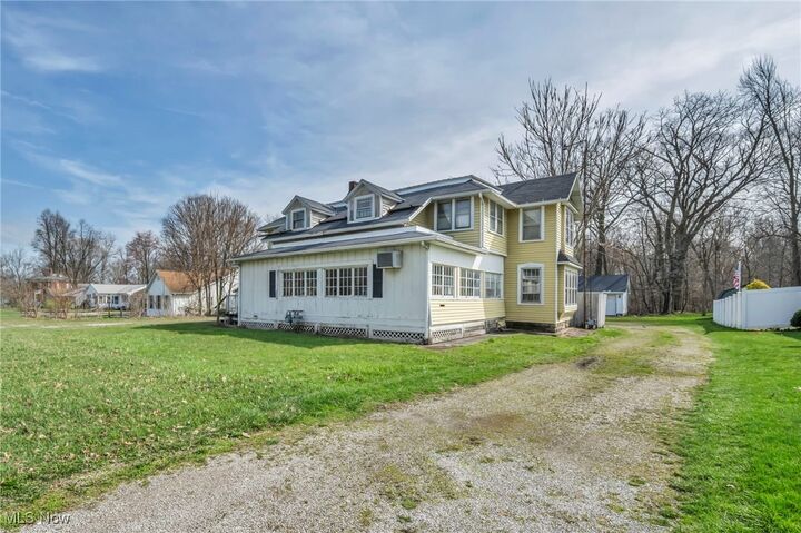 Property Photo:  34 Old State Road N  OH 44857 