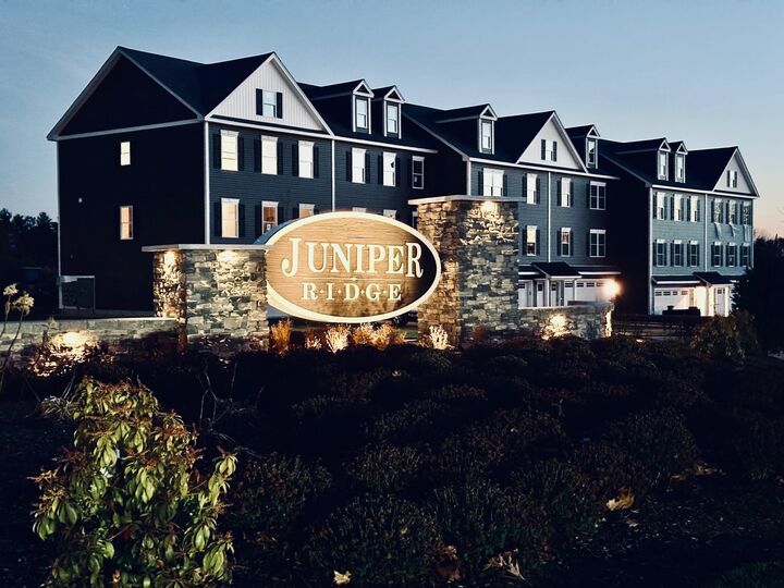 Property Photo: 14 Elise Avenue NH 03053