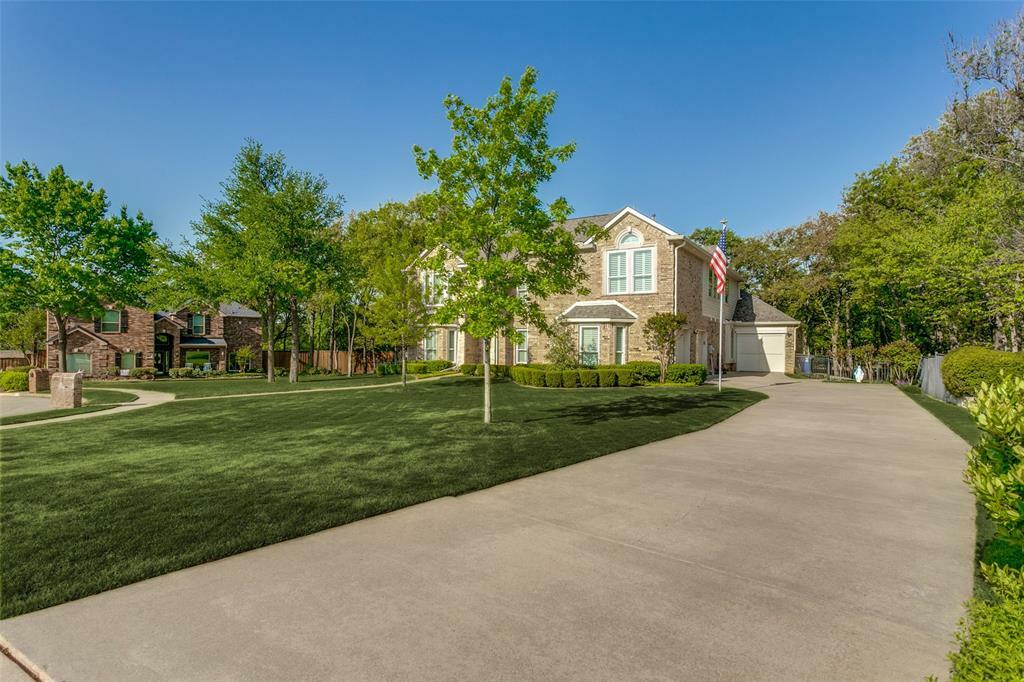 Property Photo:  3603 Sussex Court  TX 76210 