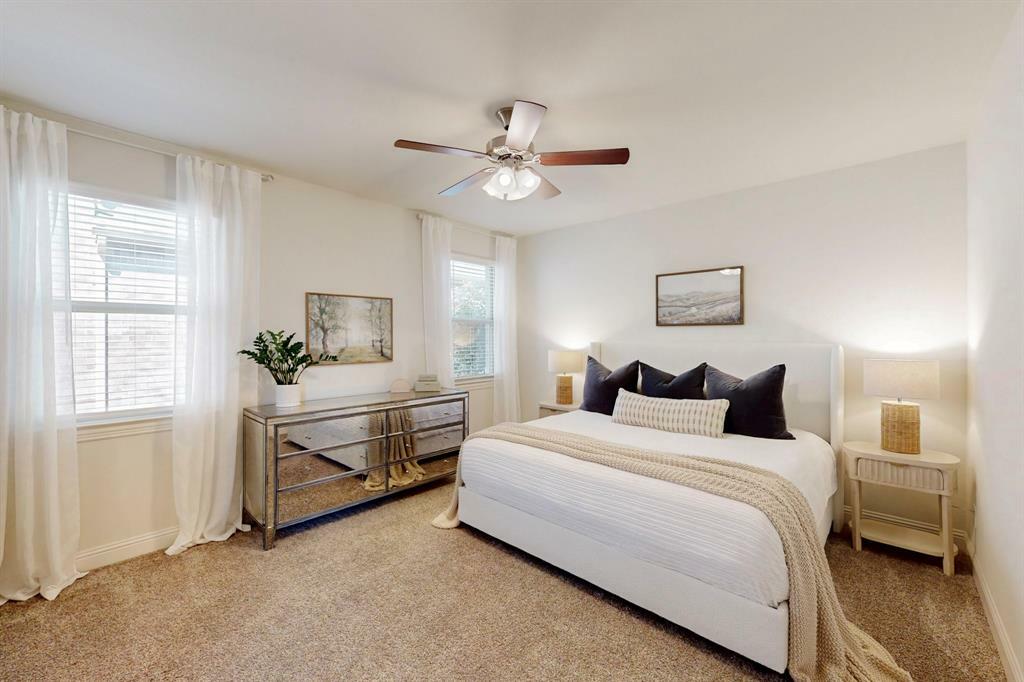 Property Photo: 1421 Sage Way TX 76227