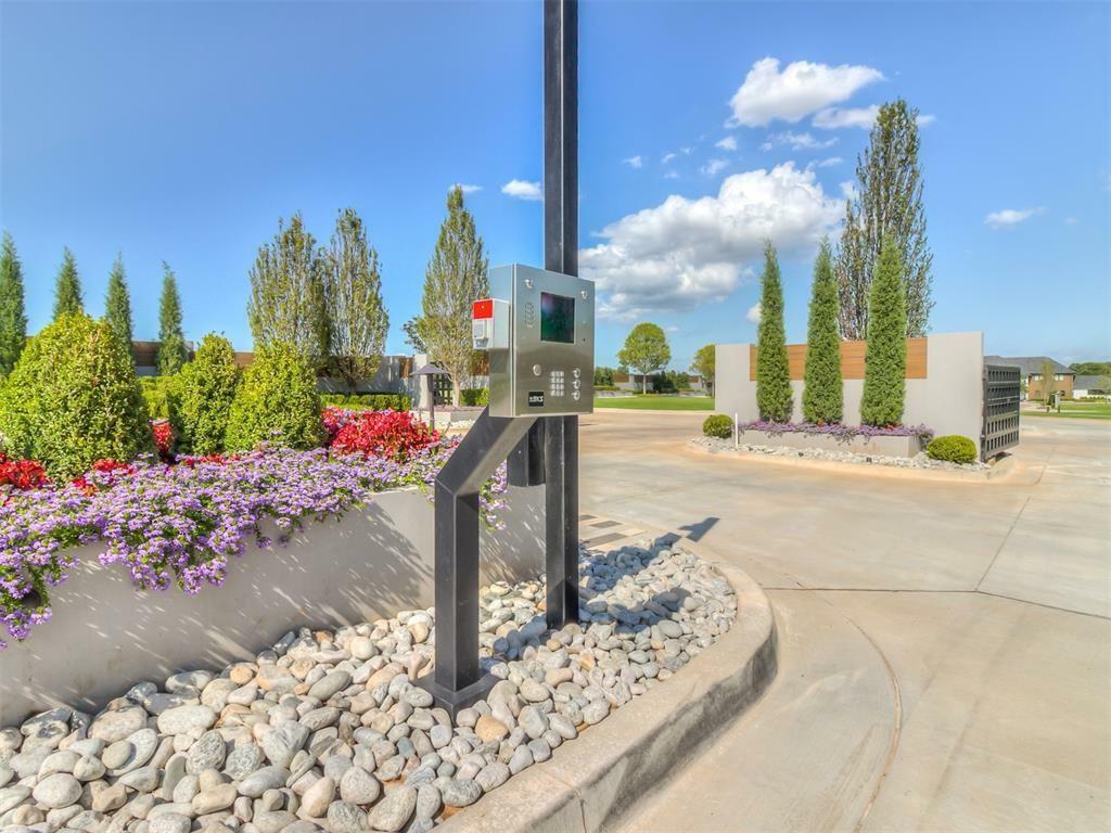Property Photo: 15612 Waterstone Way OK 73013
