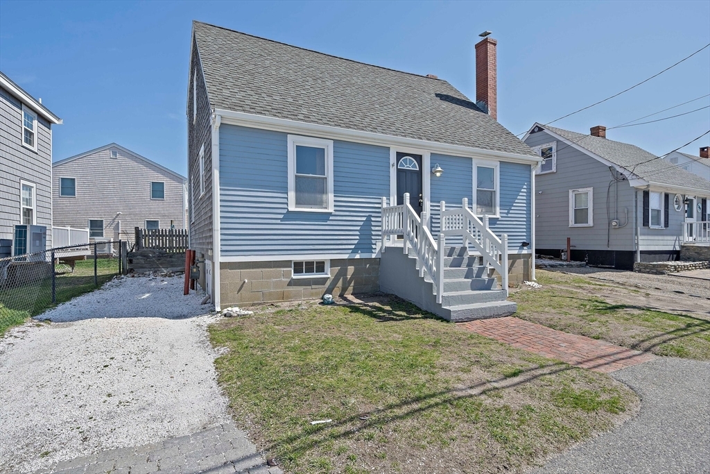 Property Photo: 706 Ocean St MA 02050