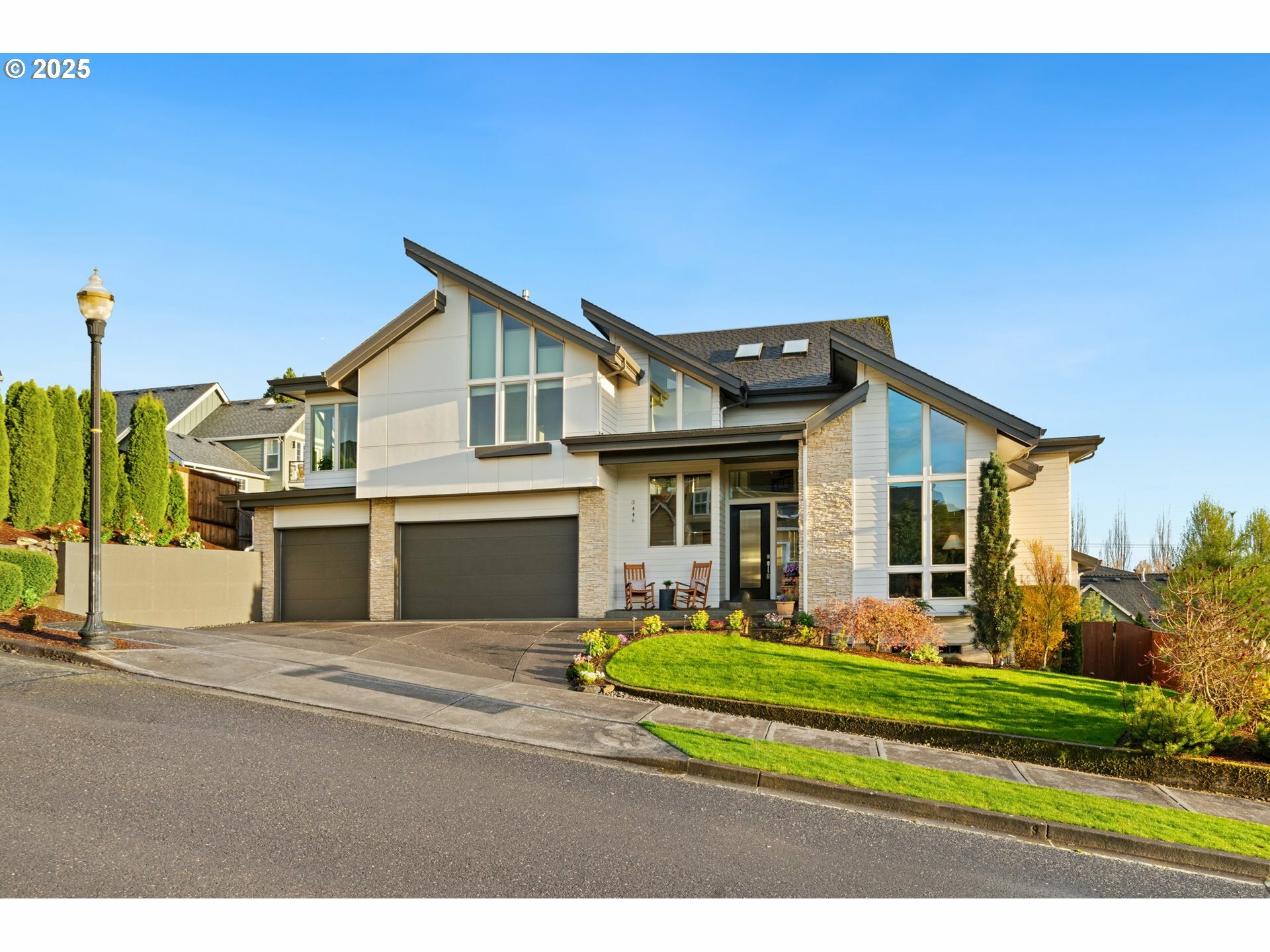 Property Photo: 3446 NW 17th Ave WA 98607