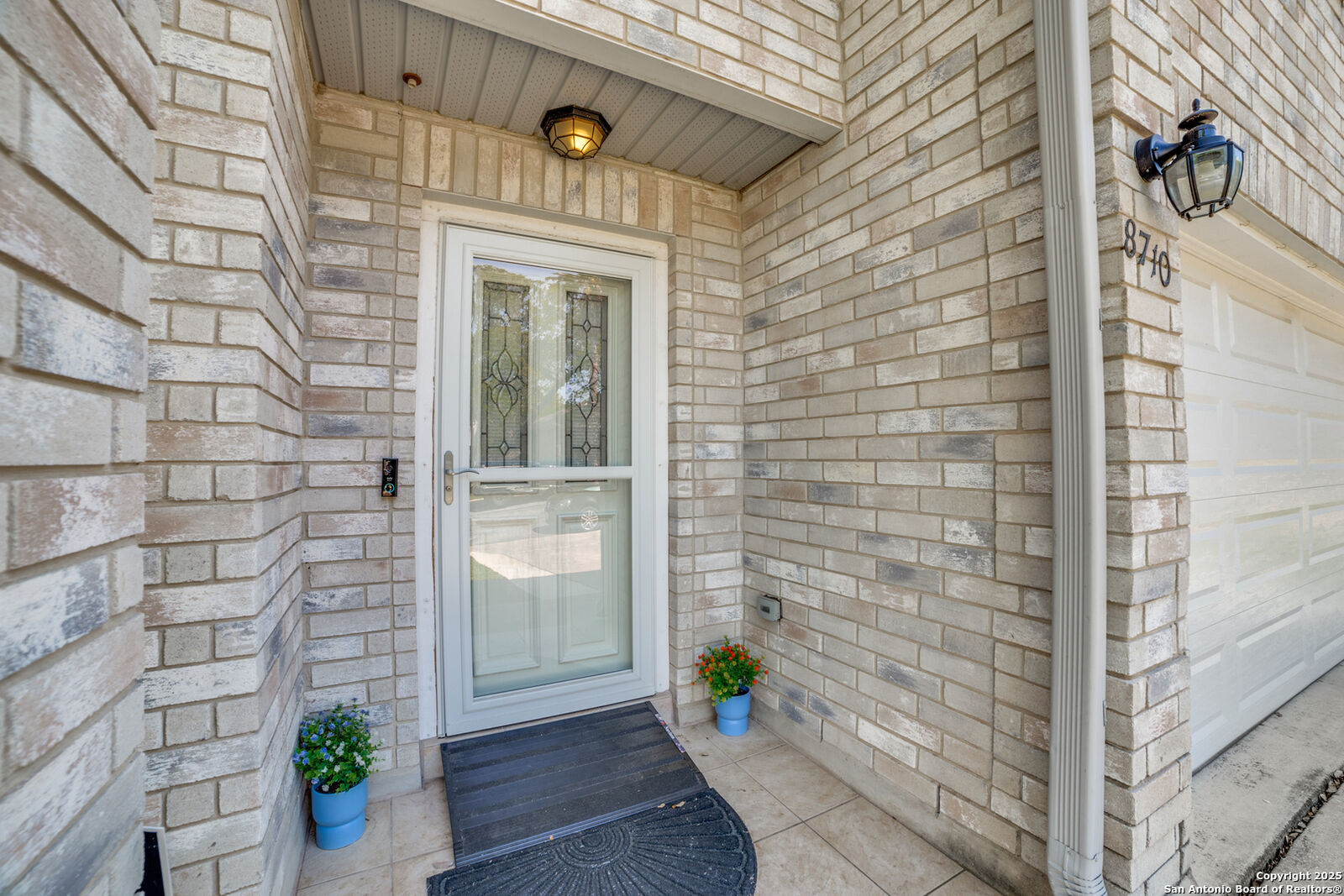 Property Photo:  8710 White Quail  TX 78250 