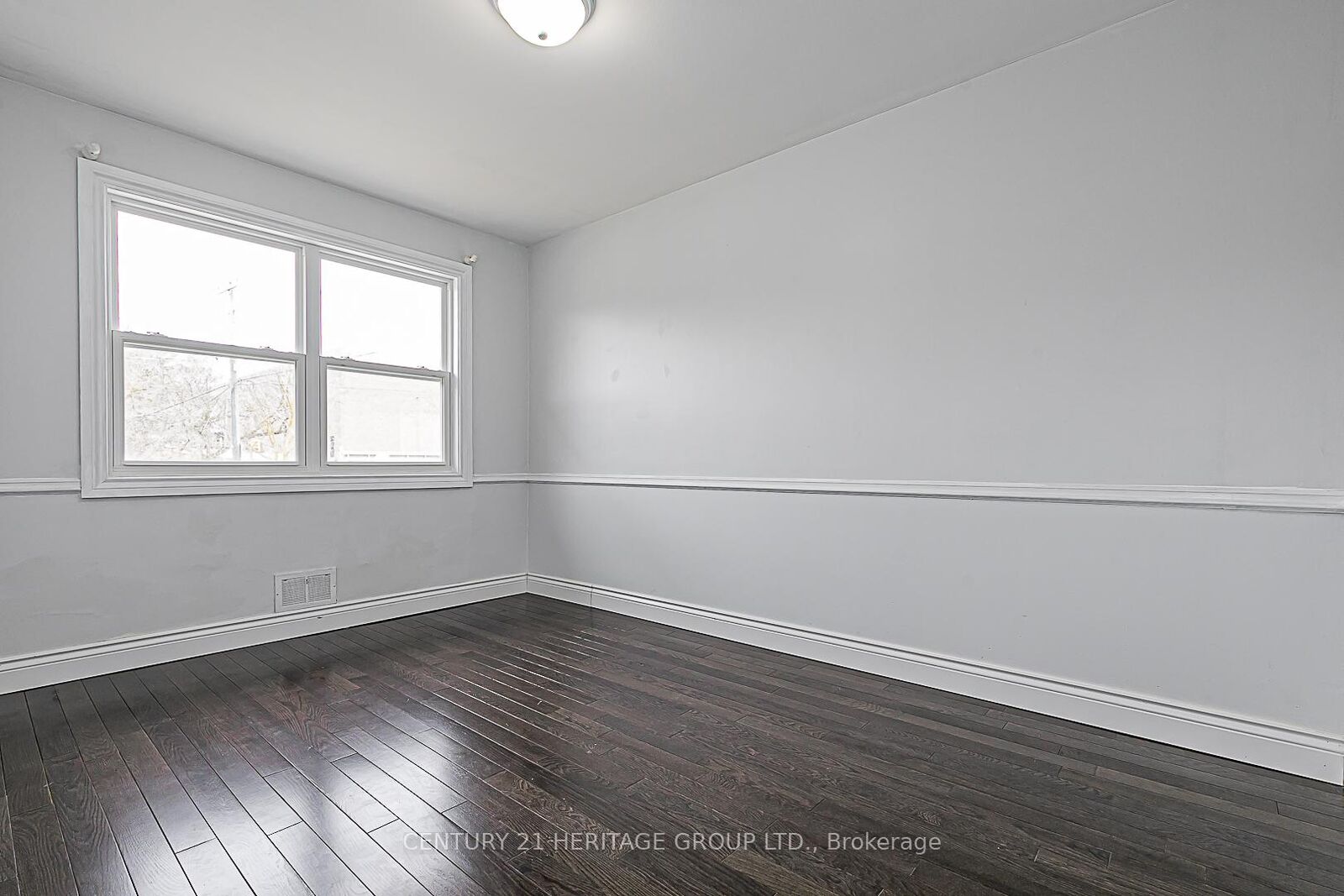 Property Photo:  53 Wilstead Drive  ON L3Y 4T8 