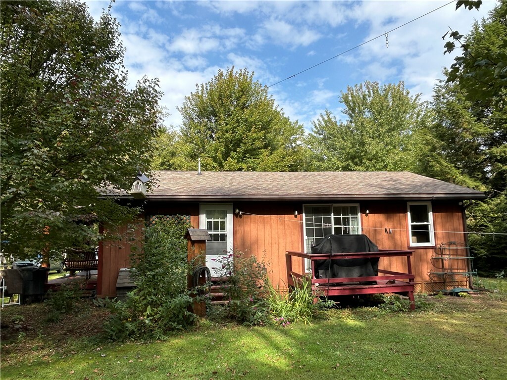 Property Photo: 1158 Beech Ln PA 16735