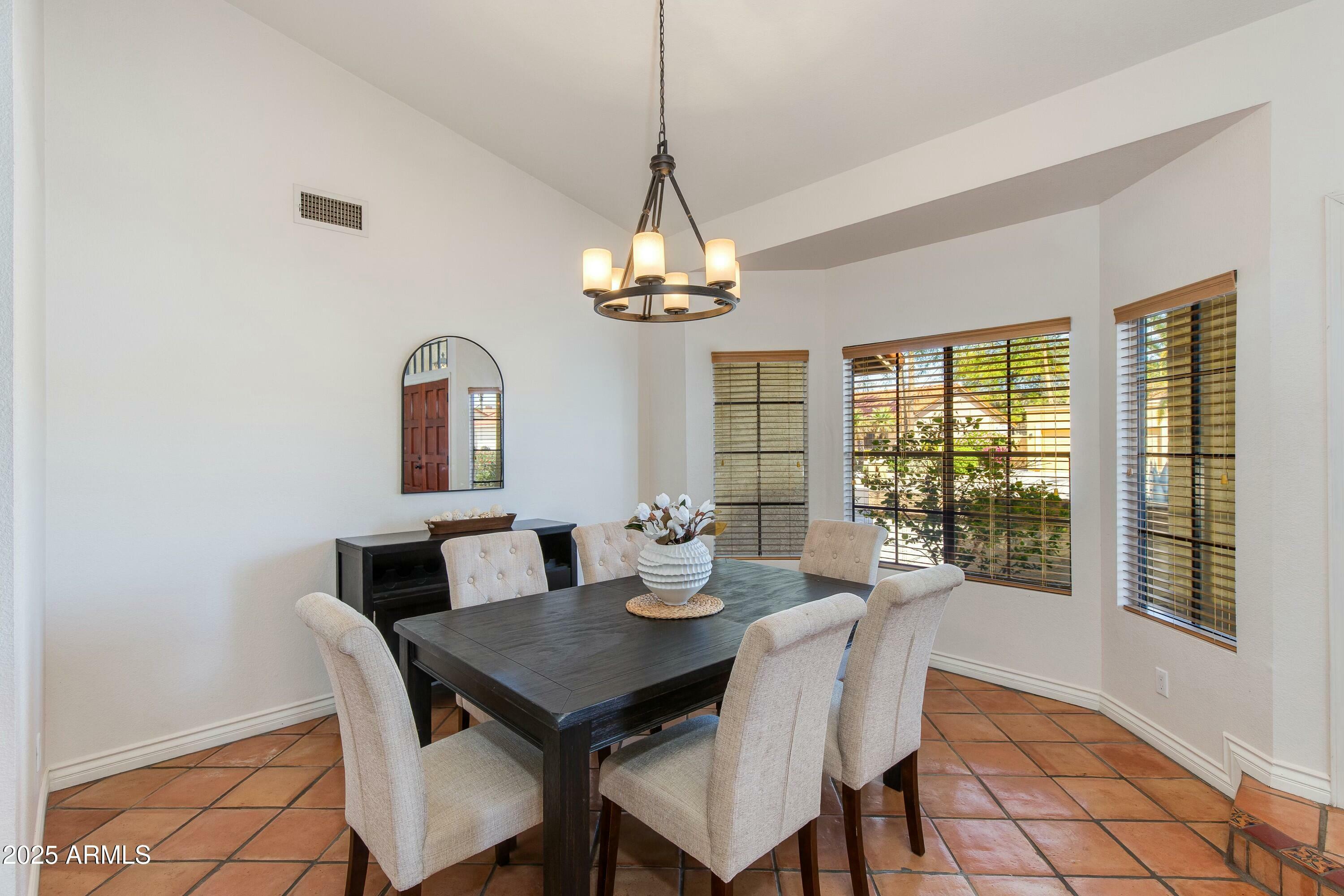 Property Photo: 10545 E Mission Lane AZ 85258