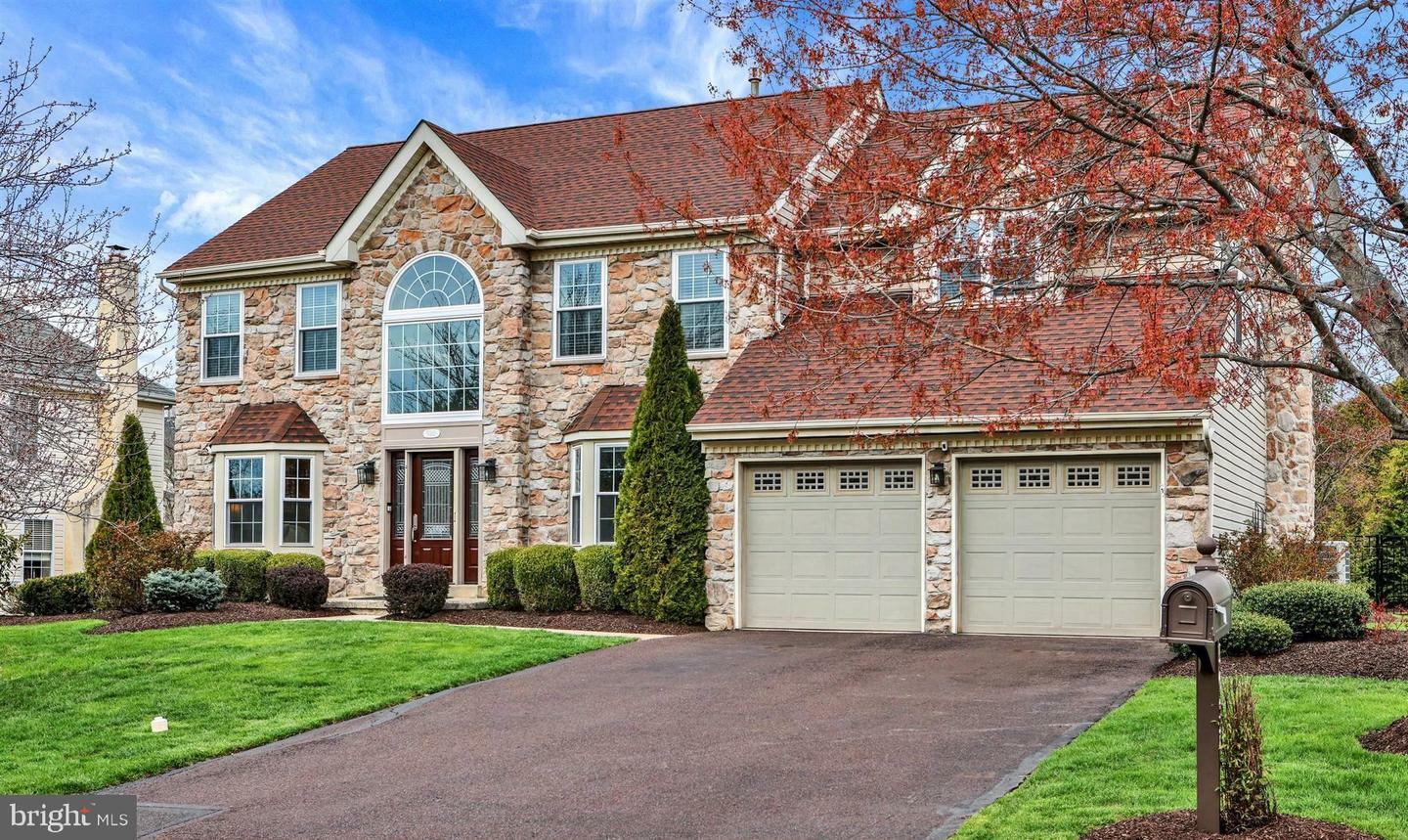 Property Photo: 5032 Jennifer Court PA 18902