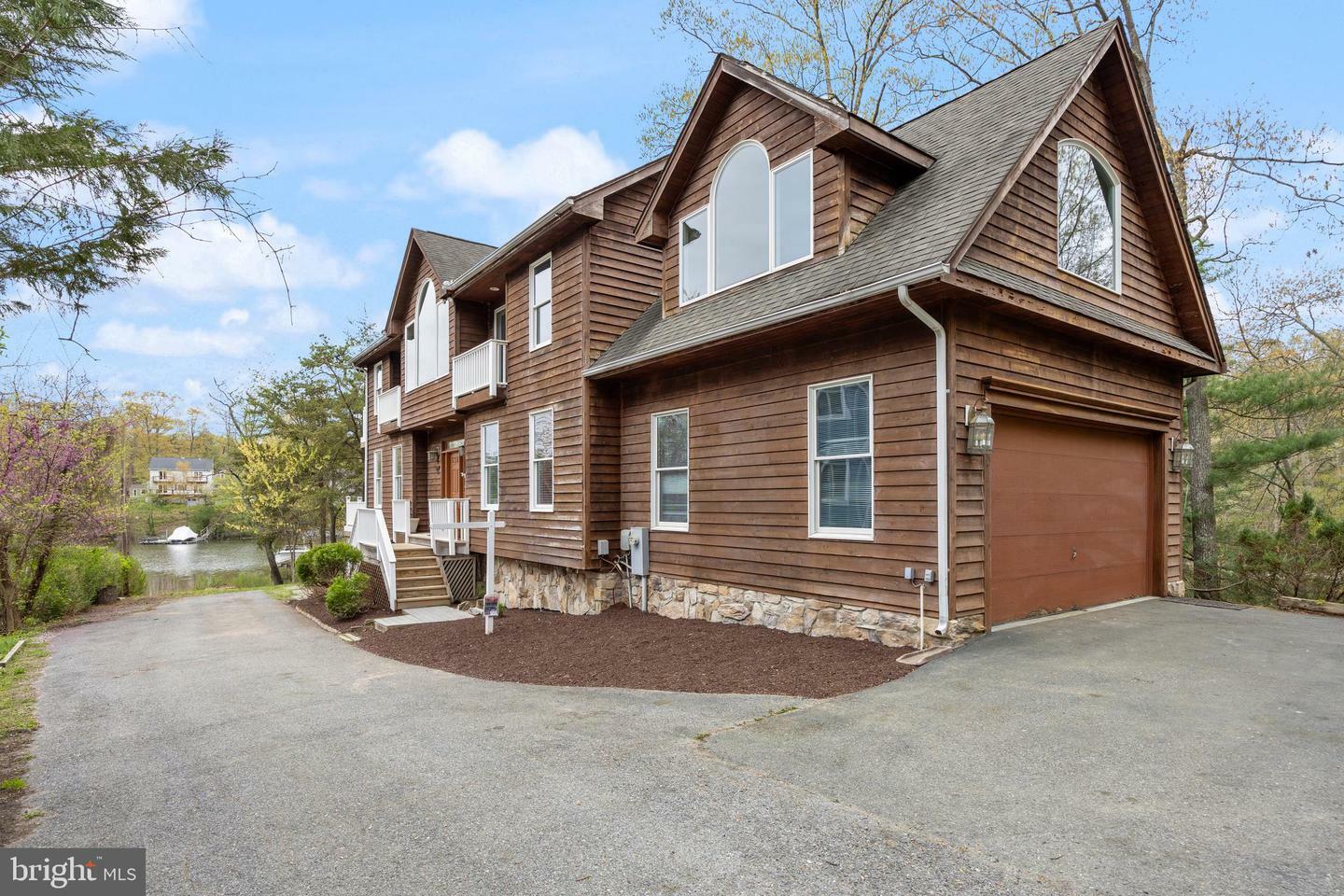 Property Photo: 322 Piney Point Road MD 21122