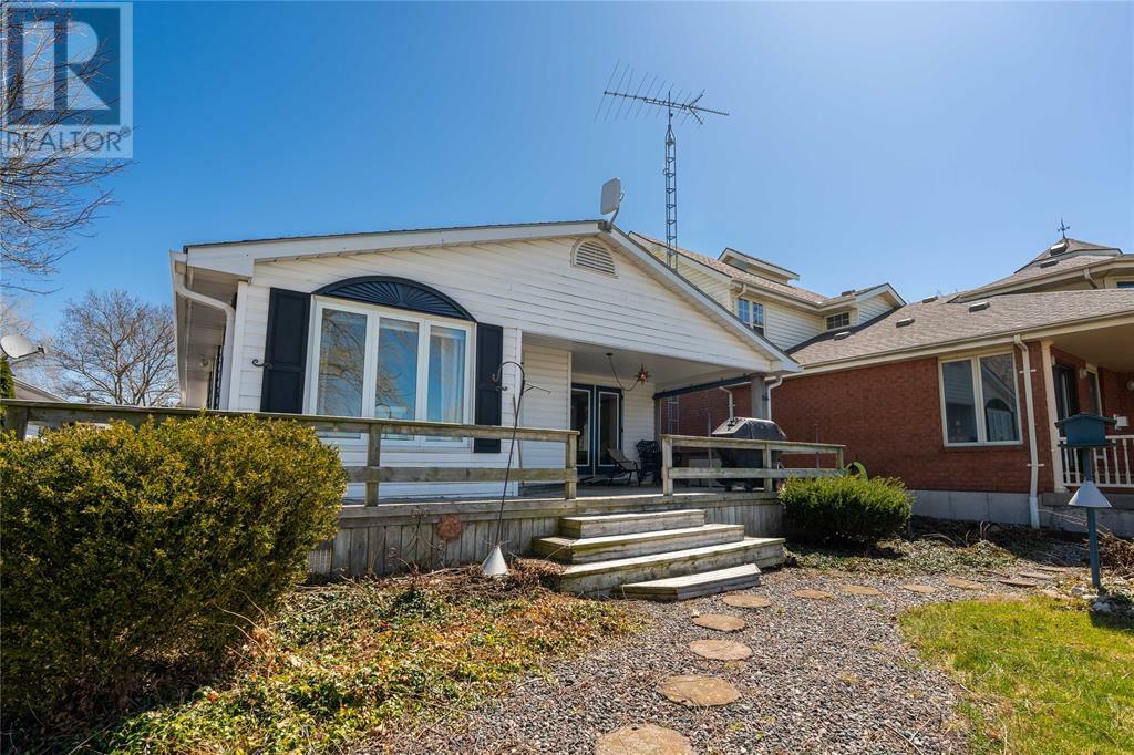 Property Photo: 2995 St. Clair Parkway ON N0P 2H0