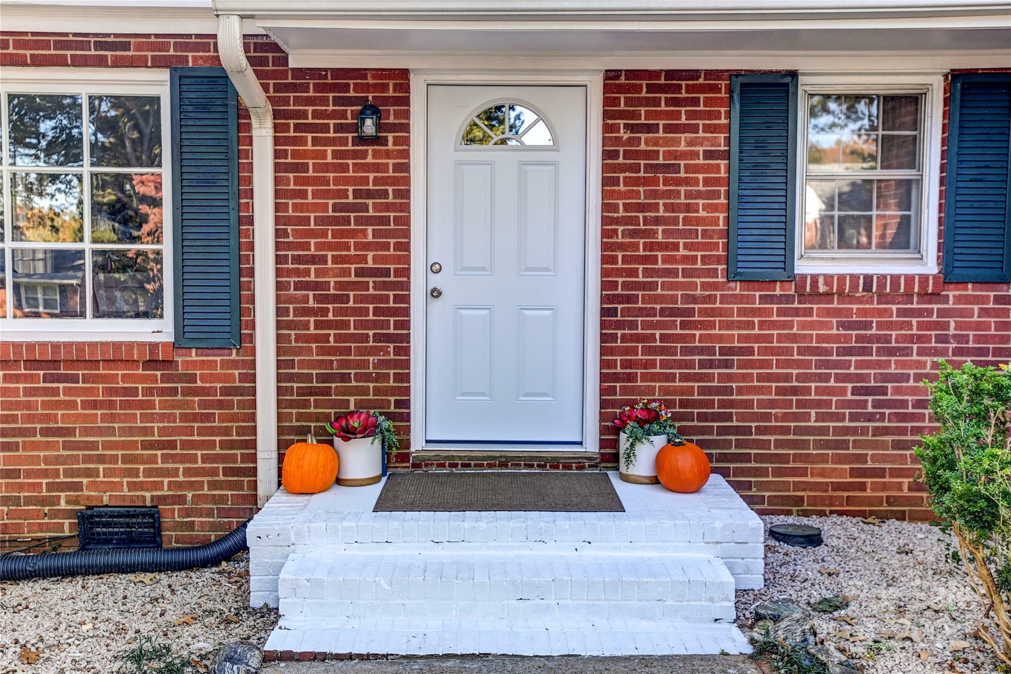 Property Photo: 430 Coolidge Avenue NC 28677