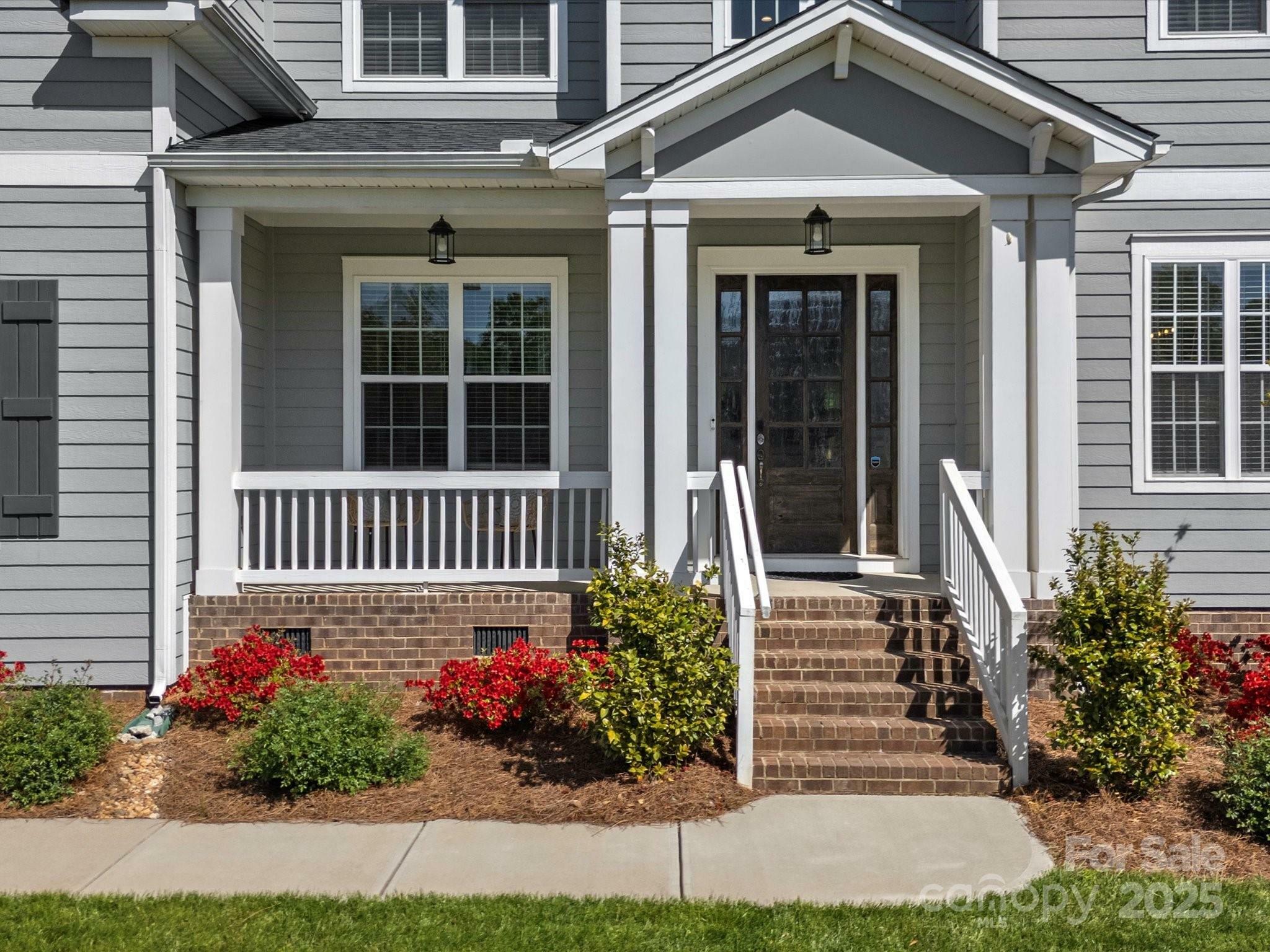 Property Photo: 811 Penny Royal Avenue SC 29715