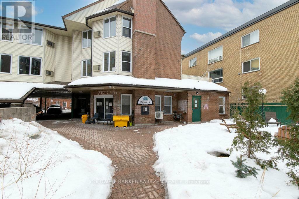 Photo de la propriété: 25 Rosemount Avenue ON K1Y 1P3
