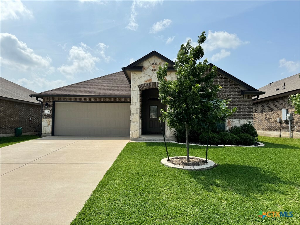 Property Photo: 1234 Kiskadee Branch Drive TX 76502