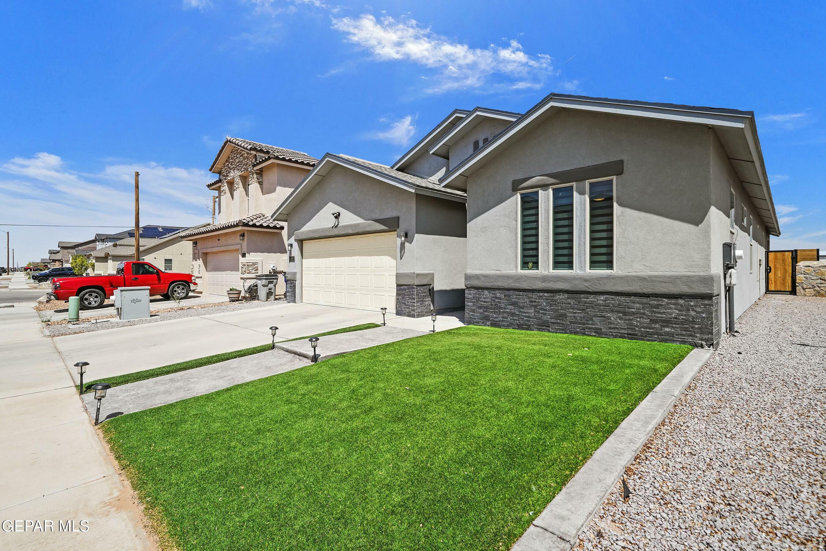 Property Photo: 4592 Marisabel Azcarate Street TX 79938