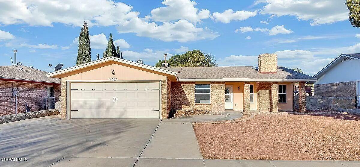 Property Photo: 11237 Ivanhoe Drive TX 79936
