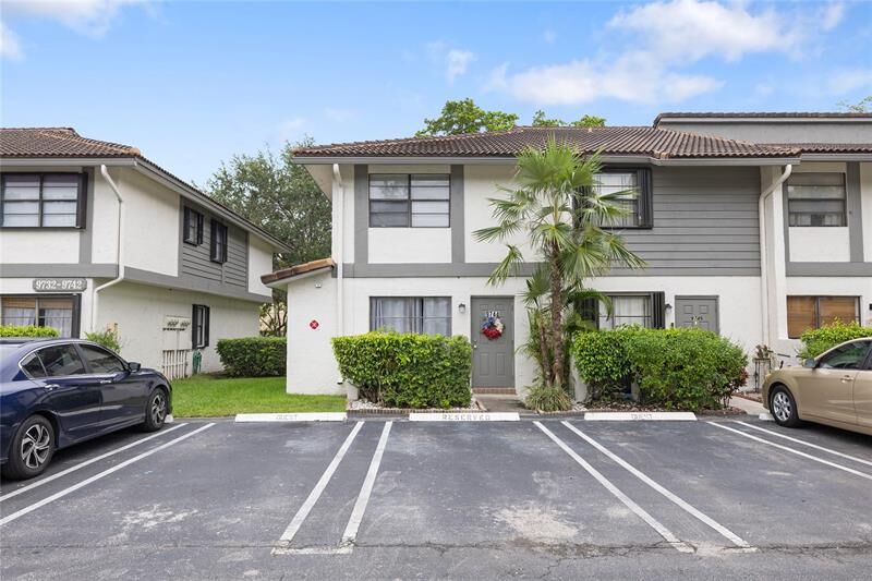Property Photo: 9744 NW 14th St 33 FL 33071