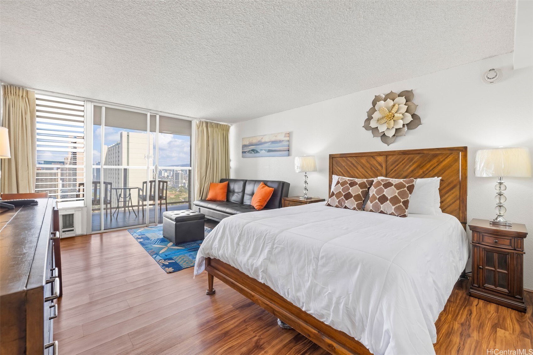 Property Photo: 445 Seaside Avenue 2816 HI 96815