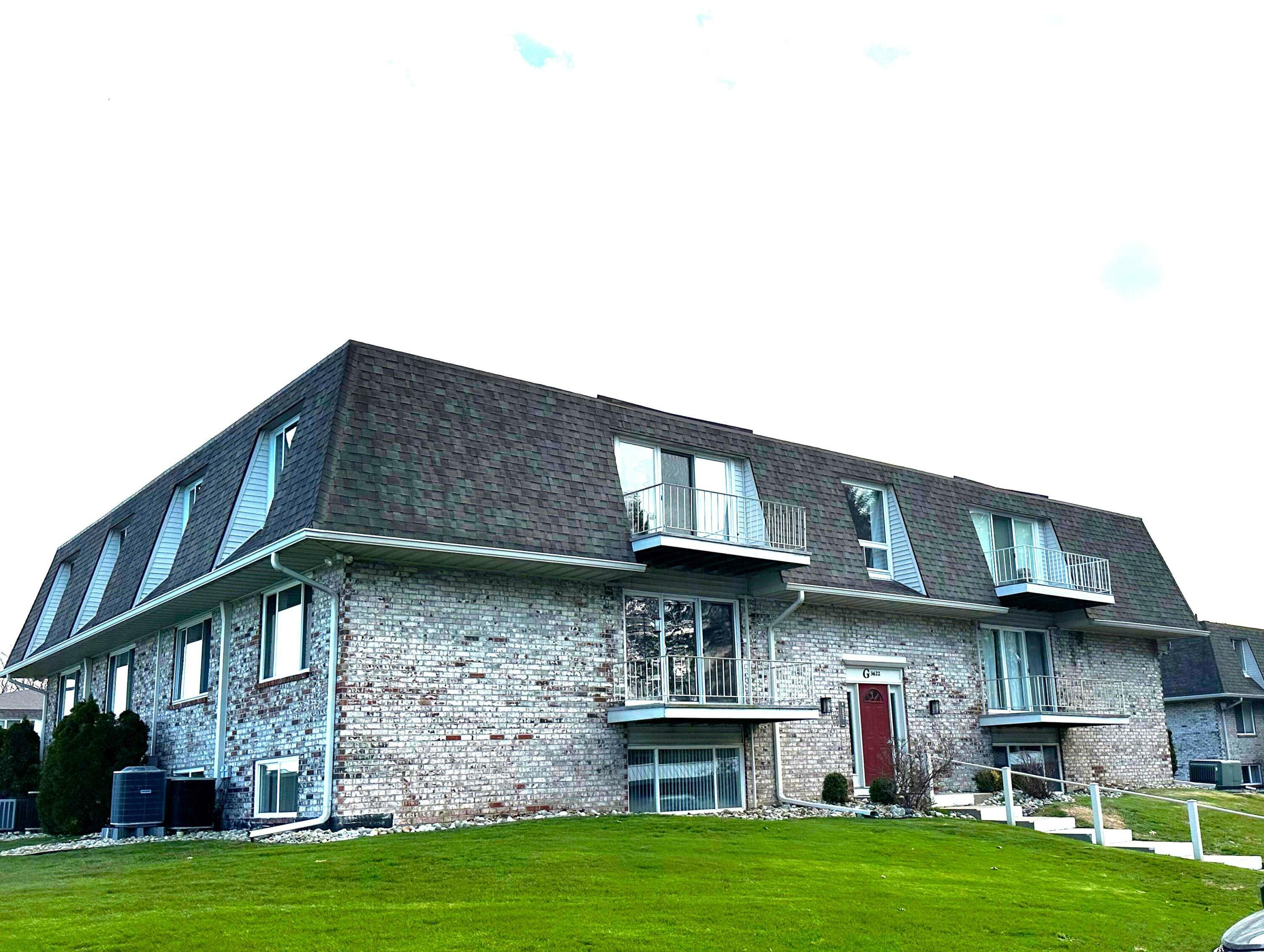Property Photo: 3622 Lakeshore Drive MI 49085