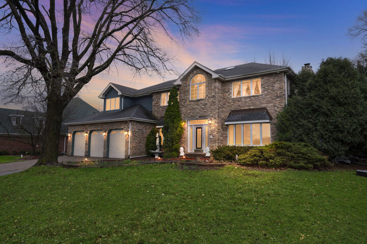 Property Photo:  8005 Trafalgar Court  IL 60462 