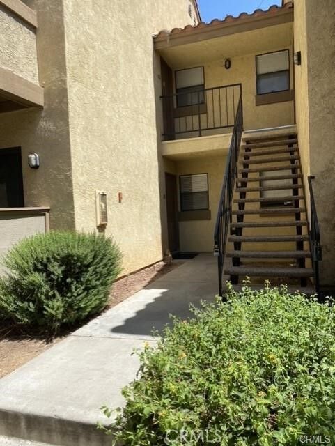 Property Photo:  1114 W Blaine Street 108  CA 92507 