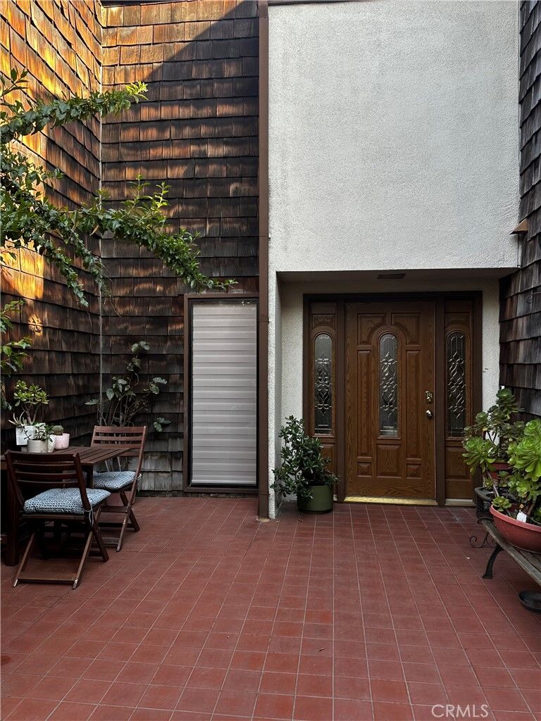 Property Photo:  9434 Friendly Woods Lane  CA 90605 