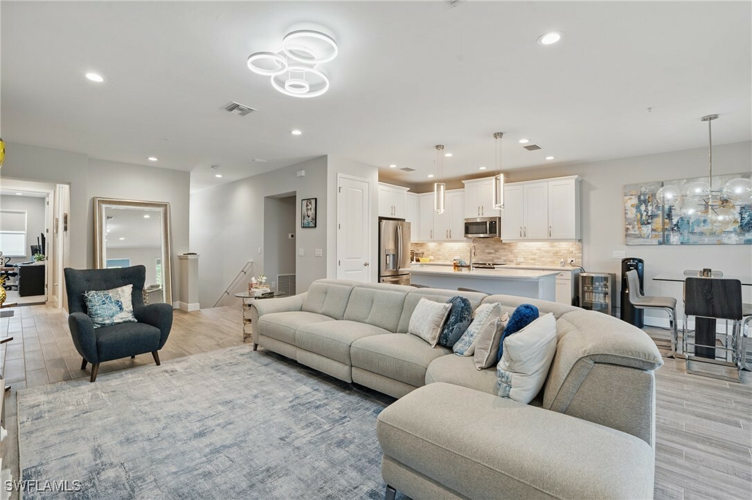 Property Photo: 2567 Seychelles Drive #206 FL 34112