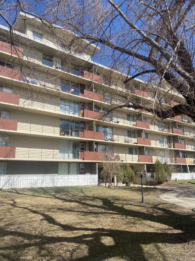 Property Photo: 4700 55 Street 401 AB T4N 2H8