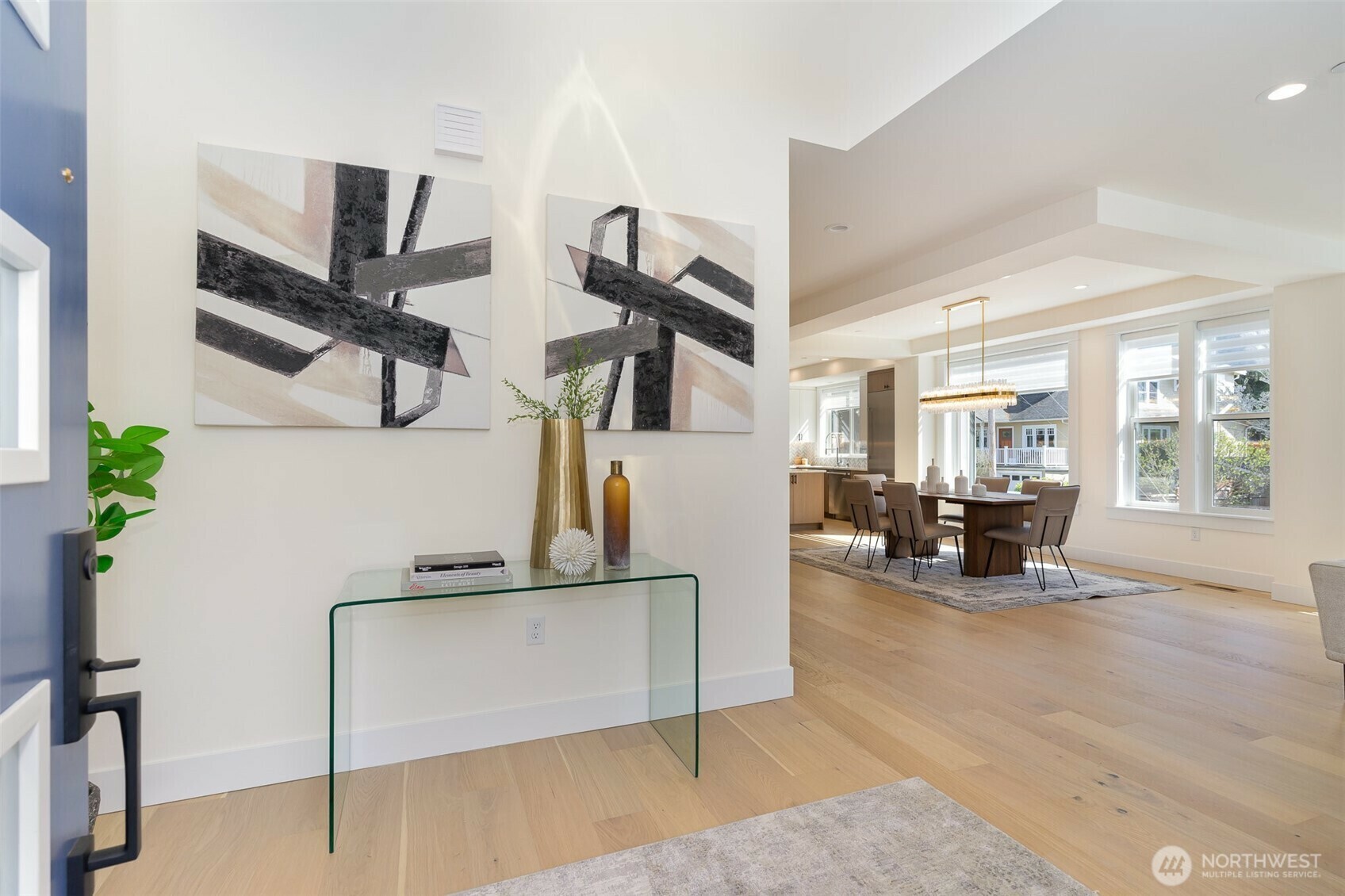 Property Photo: 5102 Green Lake Way N WA 98103