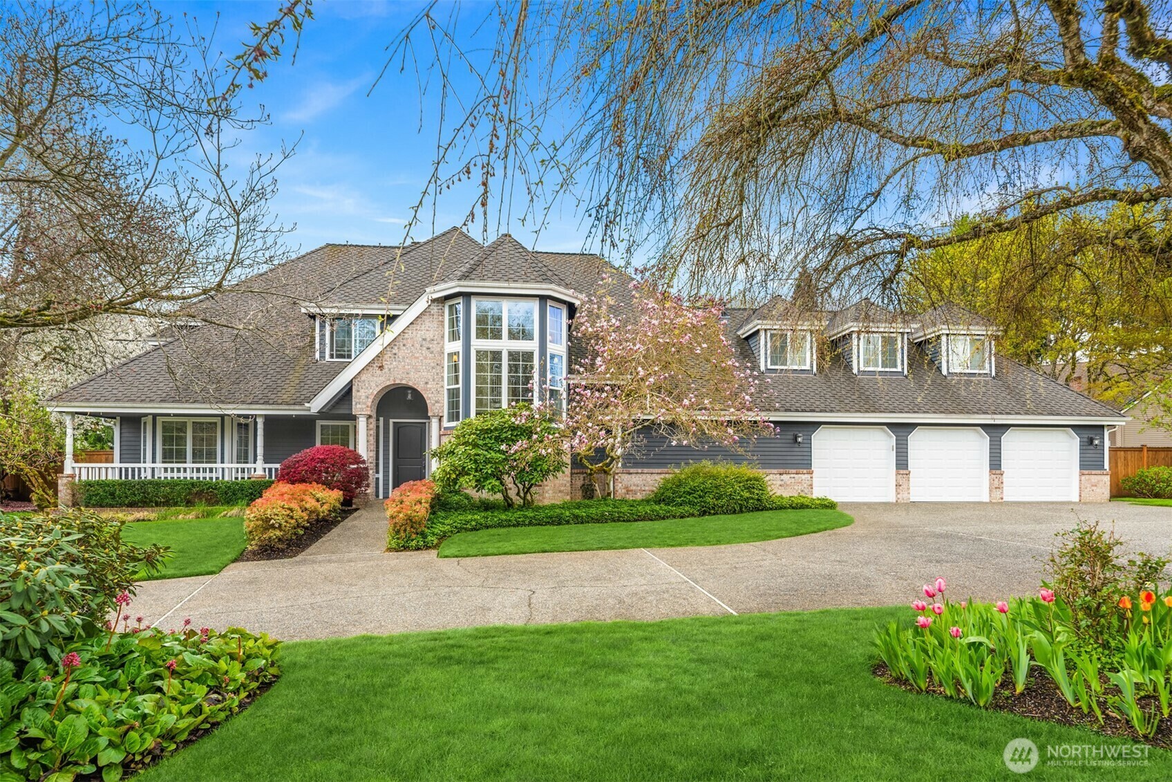 Property Photo: 14321 160th Avenue NE WA 98072
