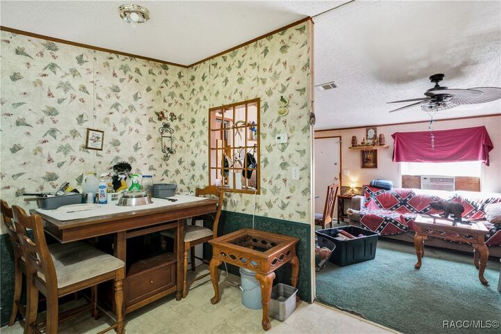 Property Photo: 5163 S Memorial Drive FL 34446