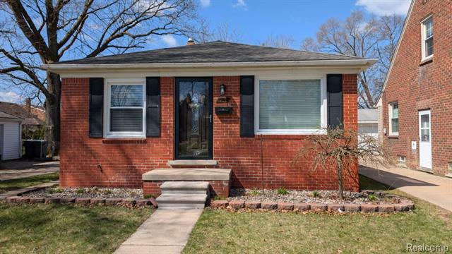 1733 N Elizabeth Street  Dearborn MI 48128 photo