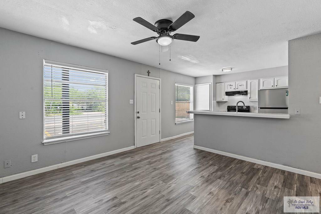 Property Photo: 910 E Adams TX 78550