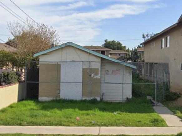 717 Oak Avenue  Greenfield CA 93927 photo
