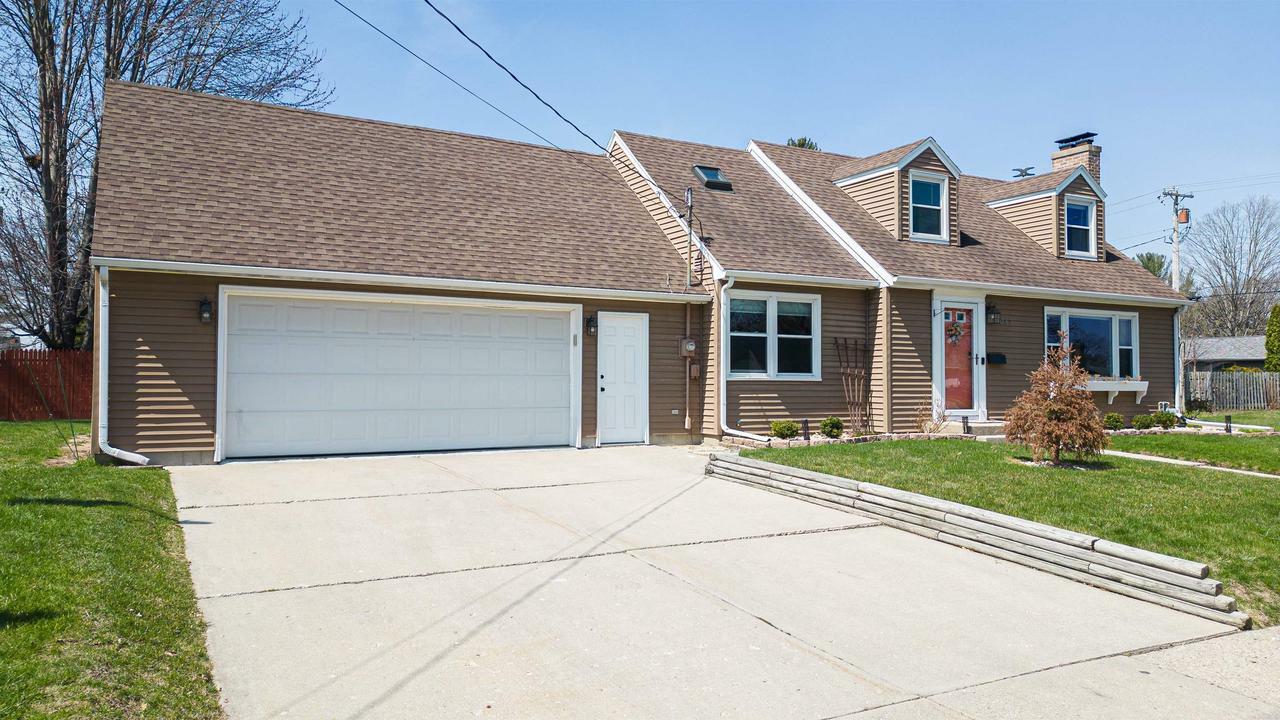 Property Photo: 1047 North Ringold Street WI 53545