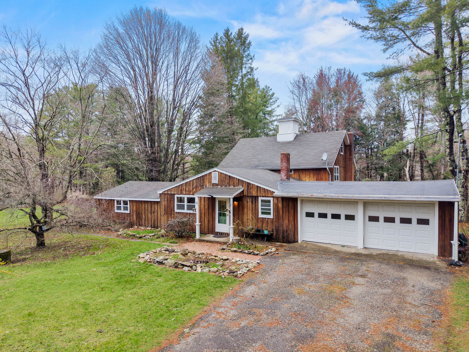 Property Photo:  286 Mansfield Road  CT 06278 