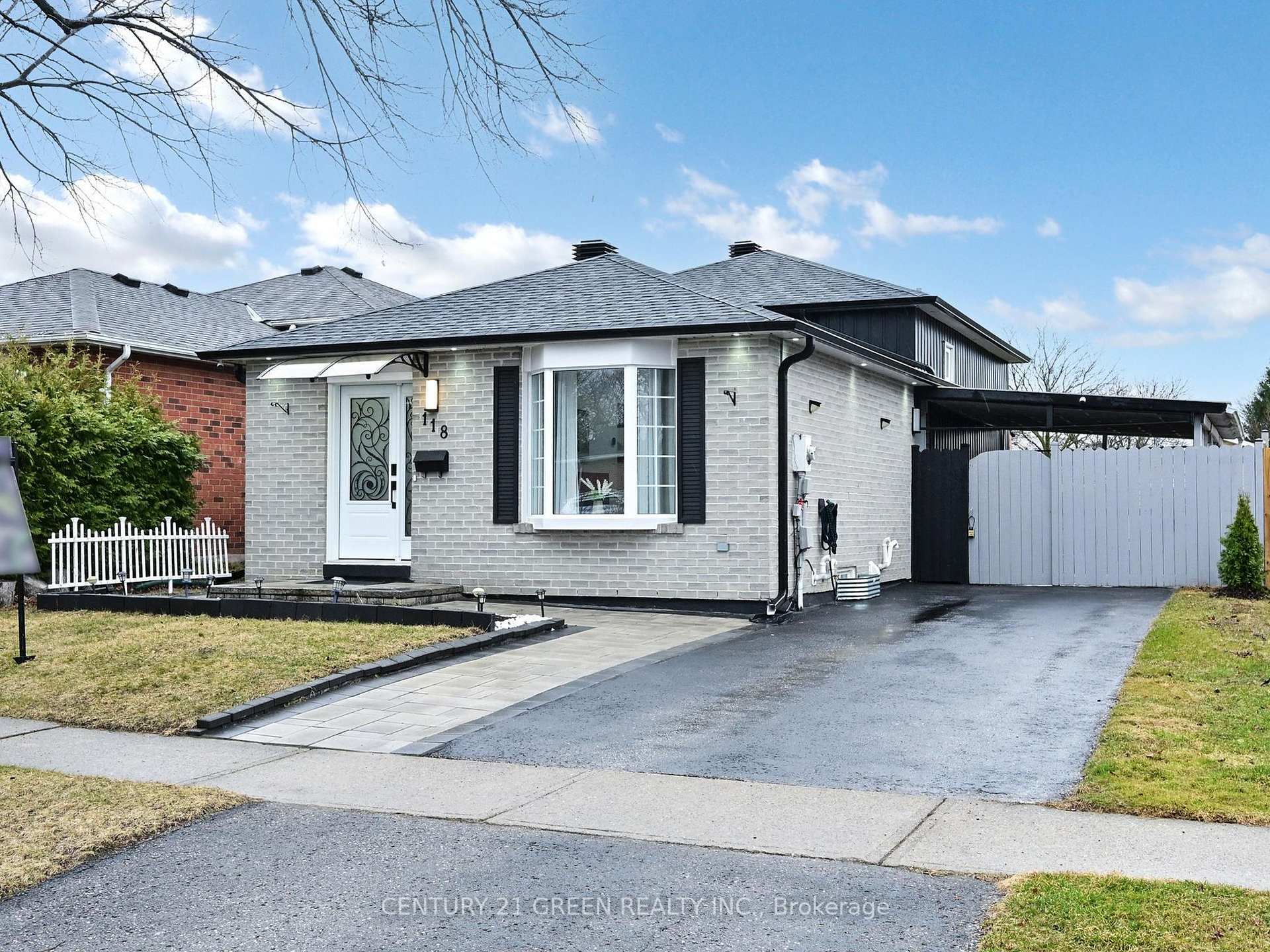 118 Homefield Square  Clarington ON L1E 1K9 photo