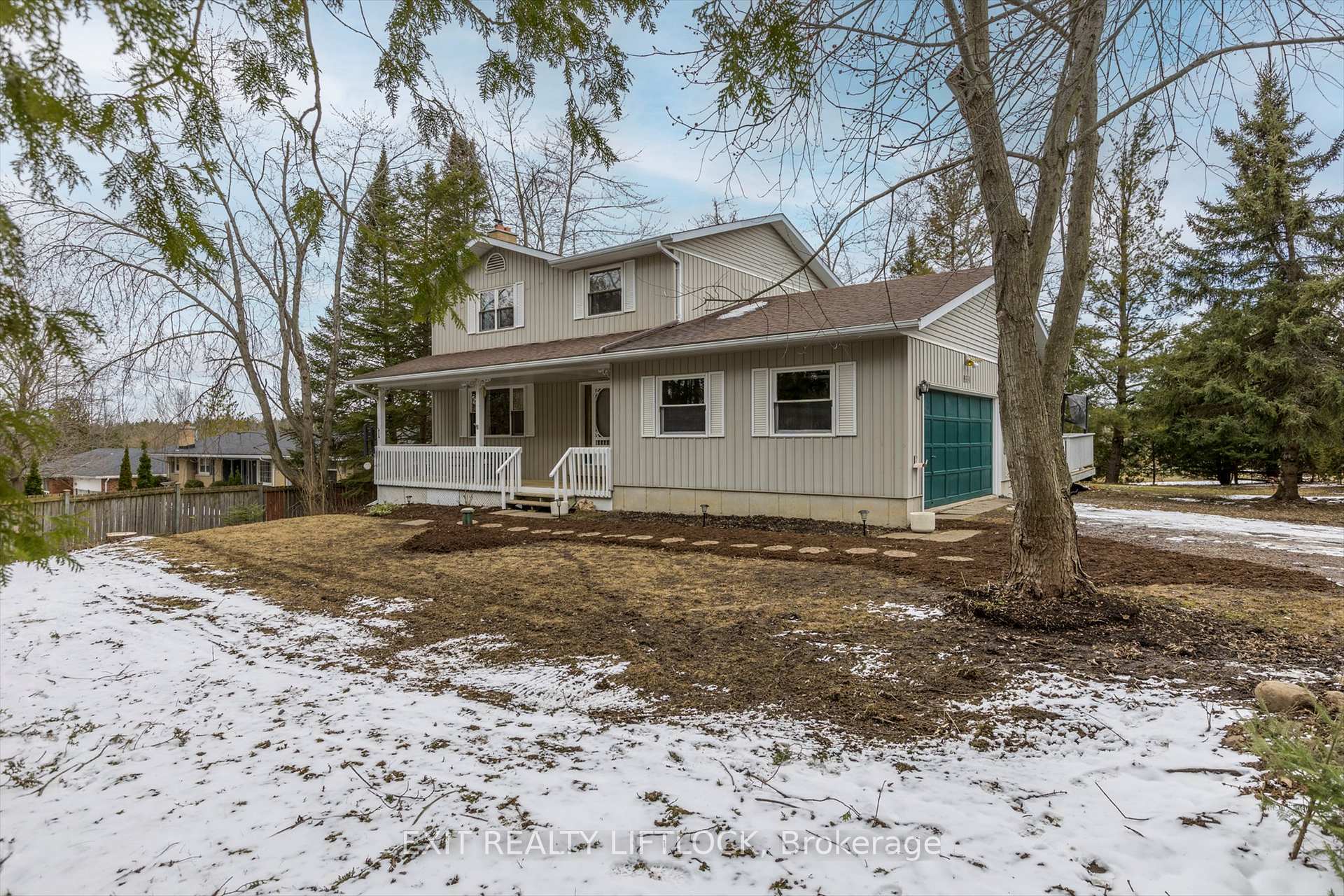 Property Photo: 868 Lily Lake Road ON K9J 6X4