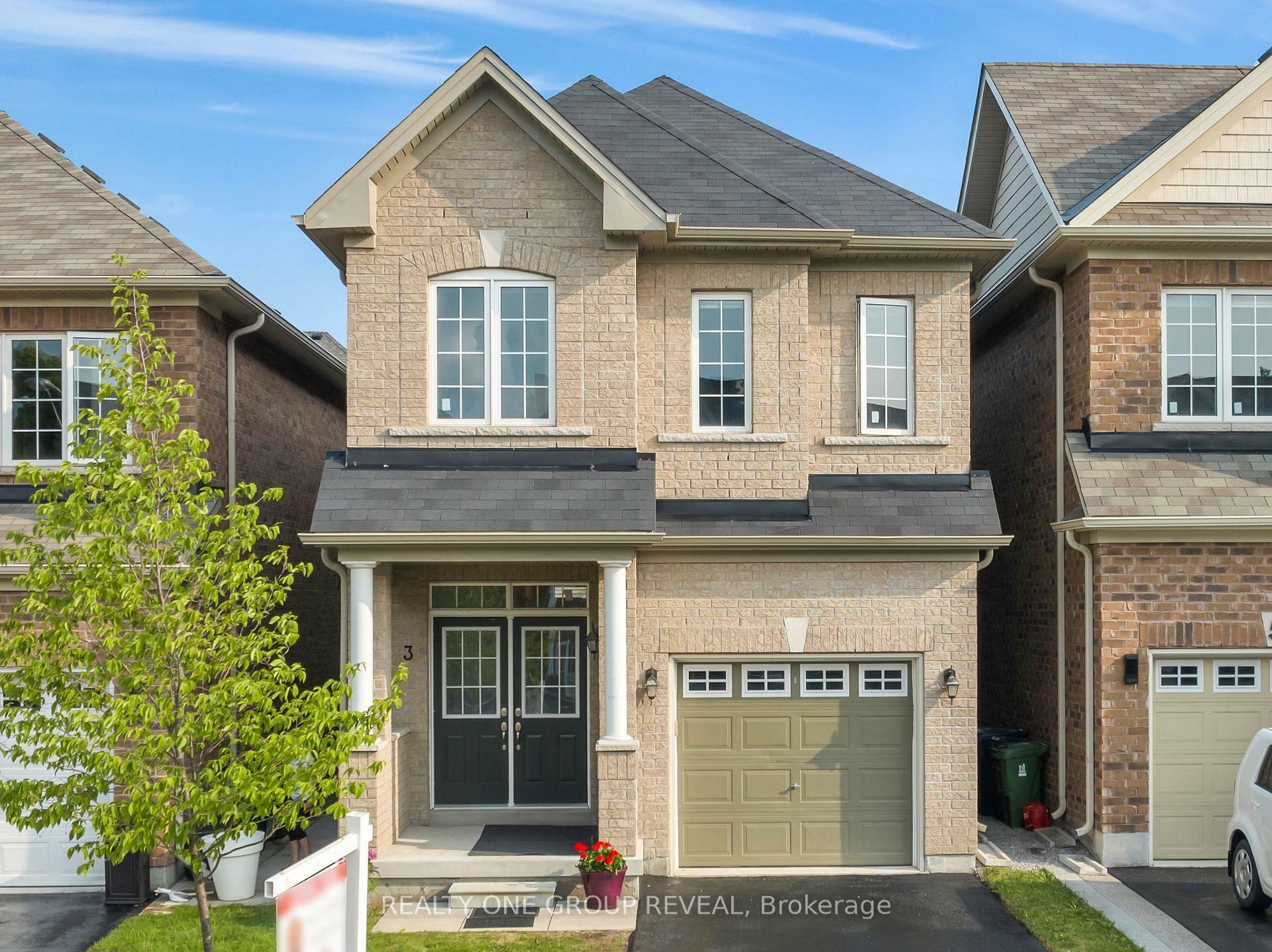 Property Photo: 3 Erinview Terrace ON M9C 0C3