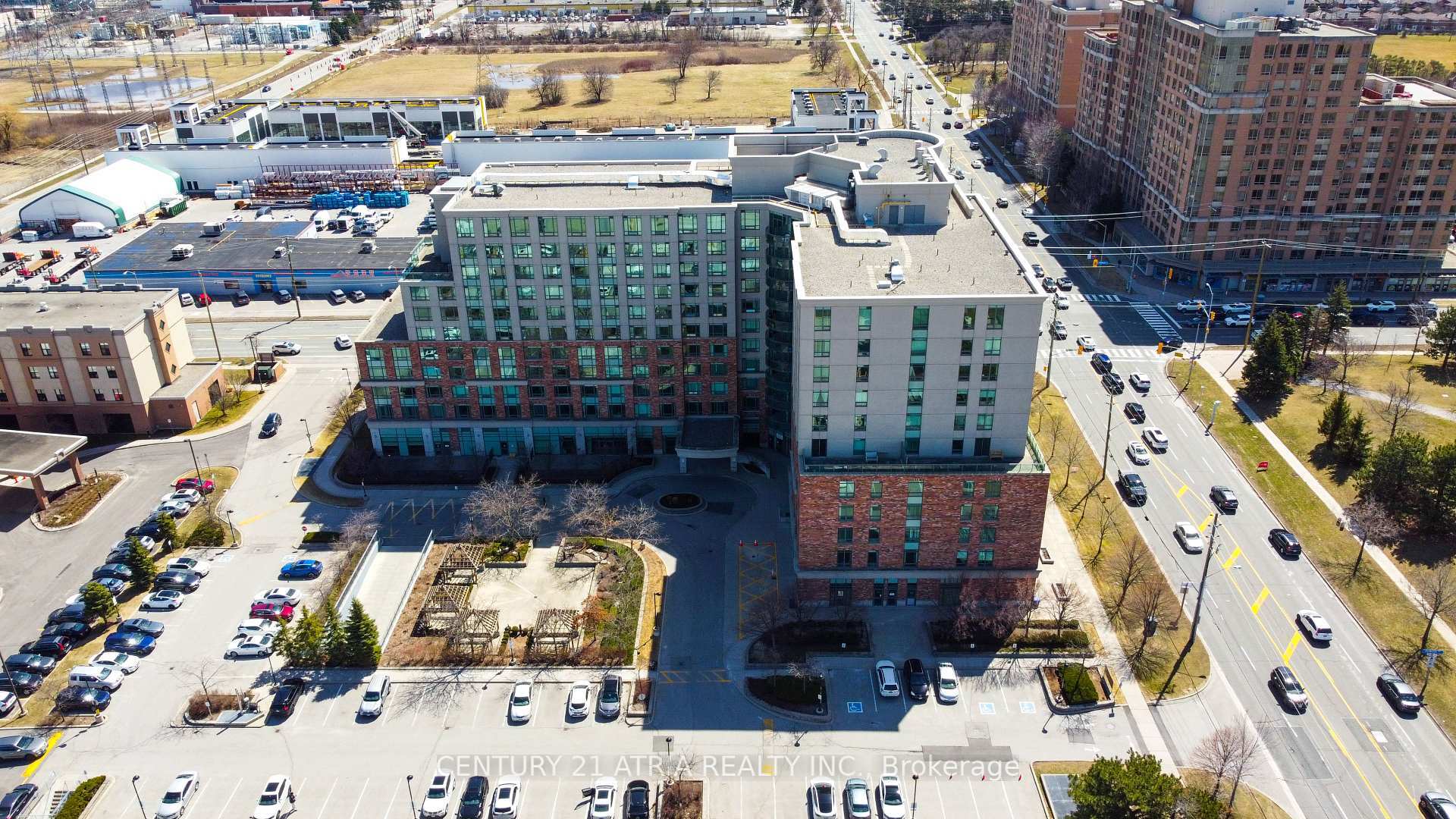 Property Photo:  2020 McNicoll Avenue 719  ON M1V 0B5 